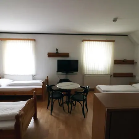 Szálloda Schlafgut 3*